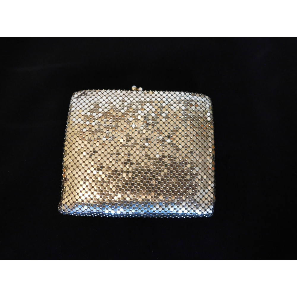 Vintage Whiting & Davis Gold Mesh Wallet/Made In USA